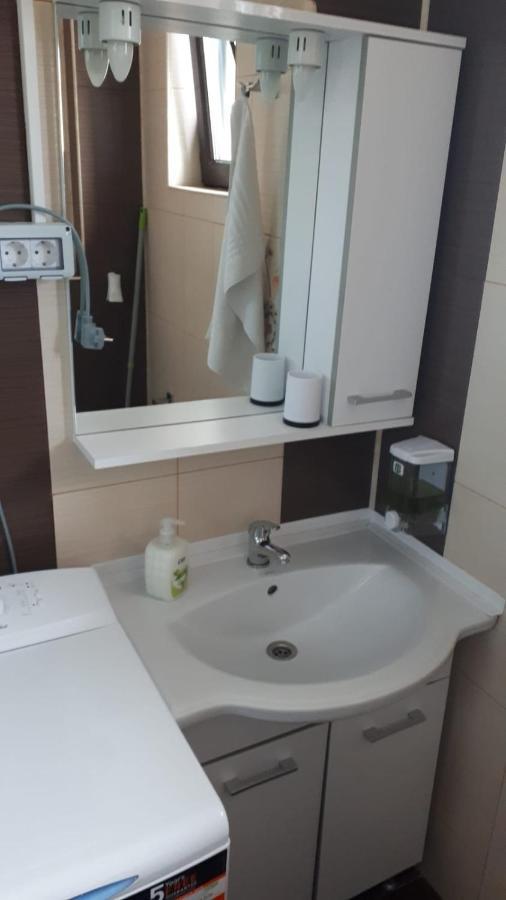 Apartament Lulu Mamaia Nord, 3 Minute De Plaja Năvodari Eksteriør bilde